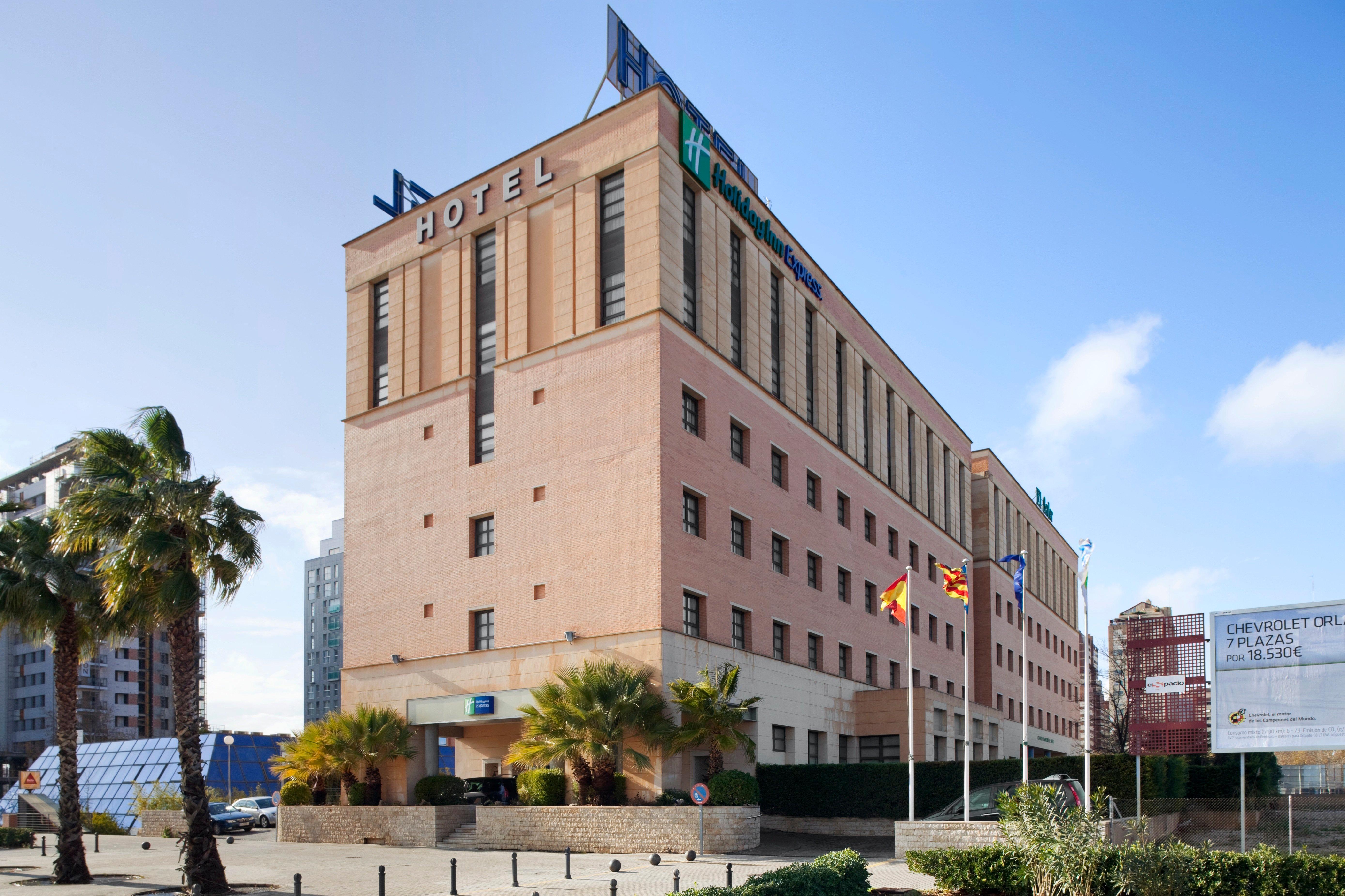 Holiday Inn Express Ciudad De Las Ciencias By Ihg Valencia Eksteriør billede