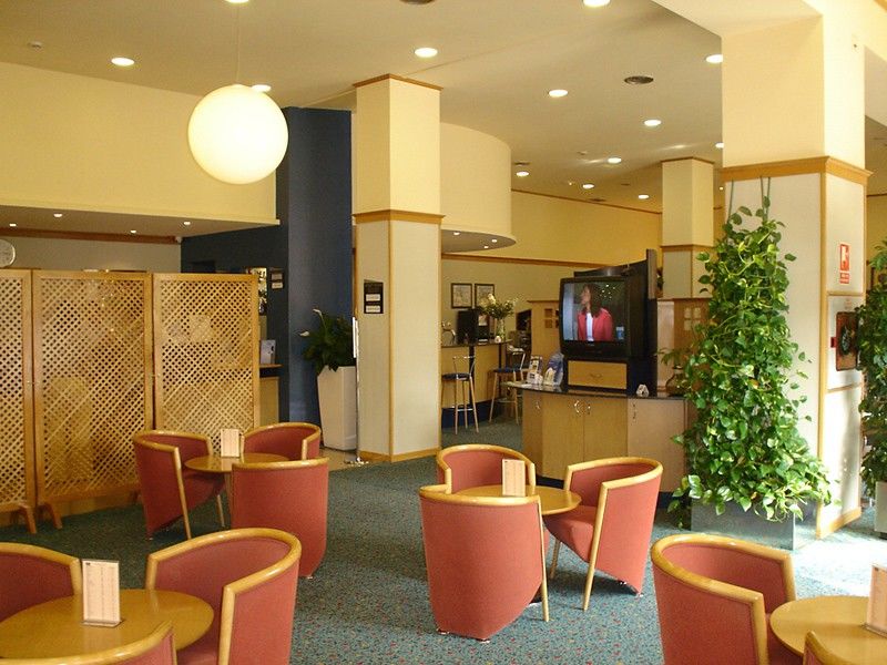 Holiday Inn Express Ciudad De Las Ciencias By Ihg Valencia Eksteriør billede